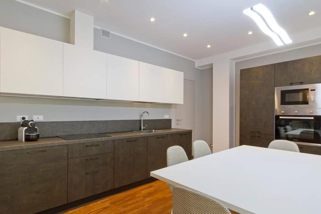 Central Stema Luxury Misano Adriatico Exterior foto