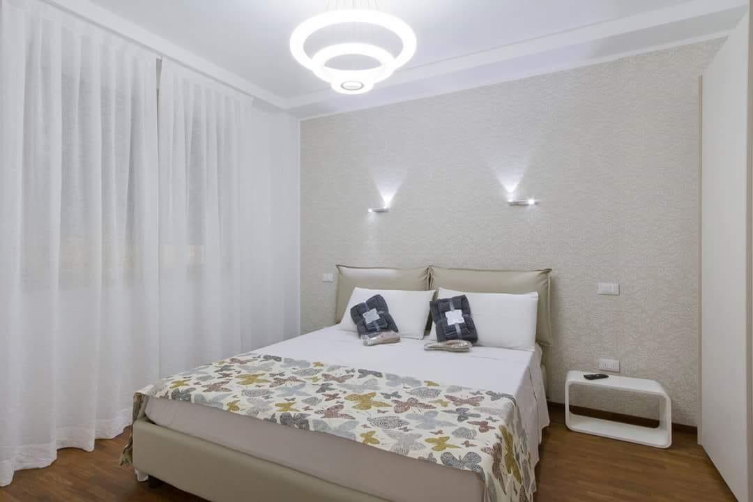 Central Stema Luxury Misano Adriatico Exterior foto